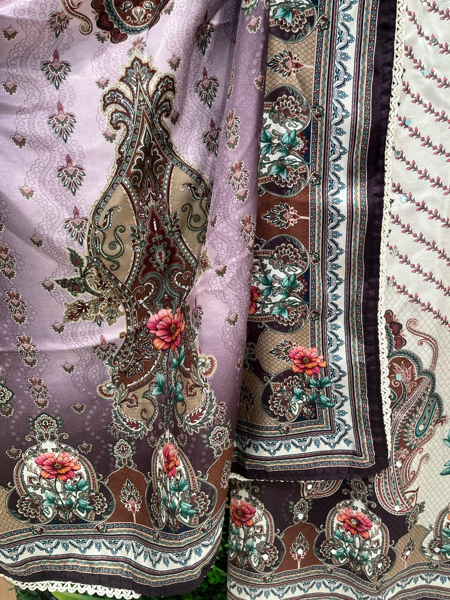 Elevate your ethnic wardrobe with this elegant unstitched suit set.