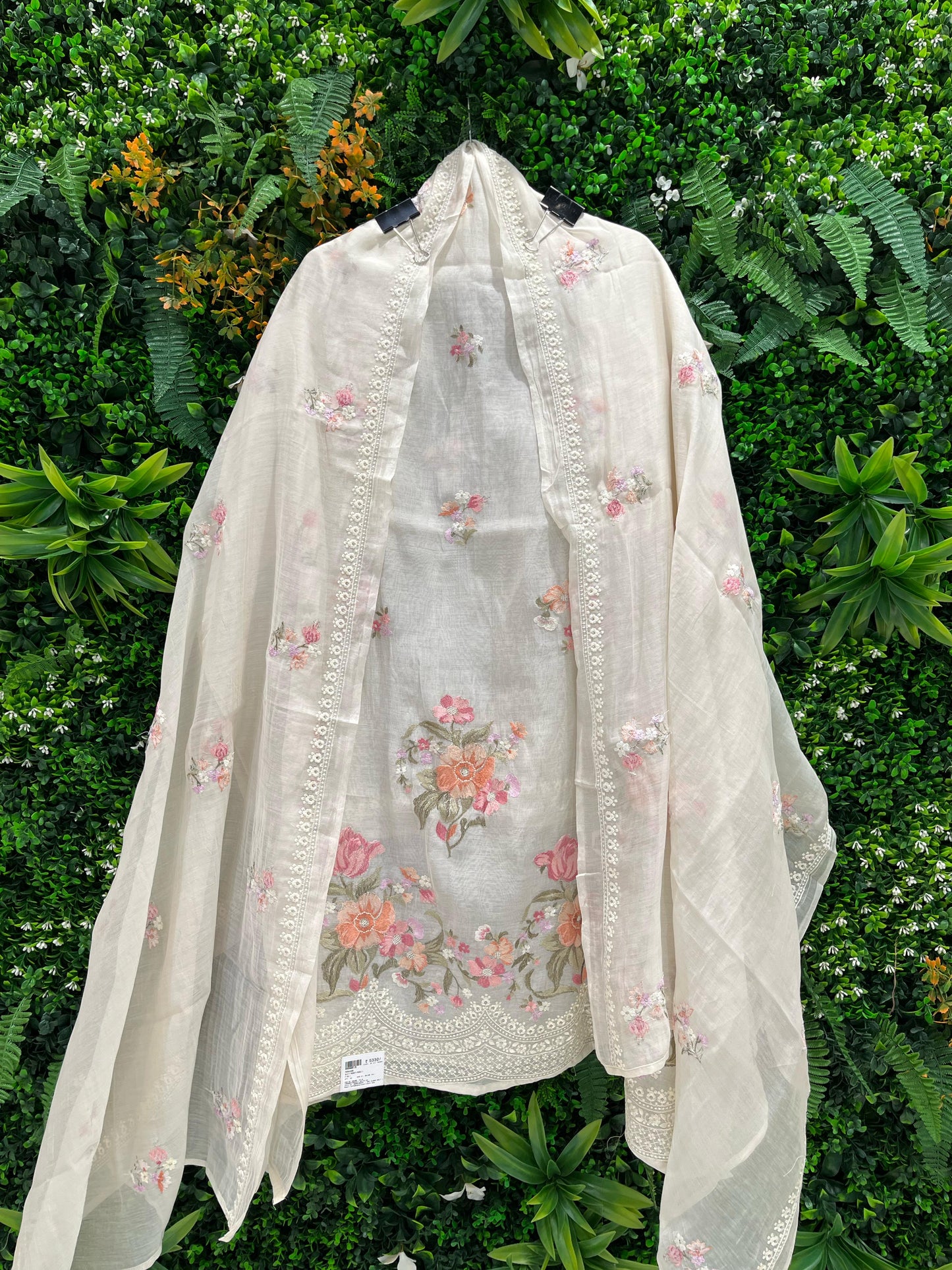 Elevate your ethnic wardrobe with this exquisite unstitched suit