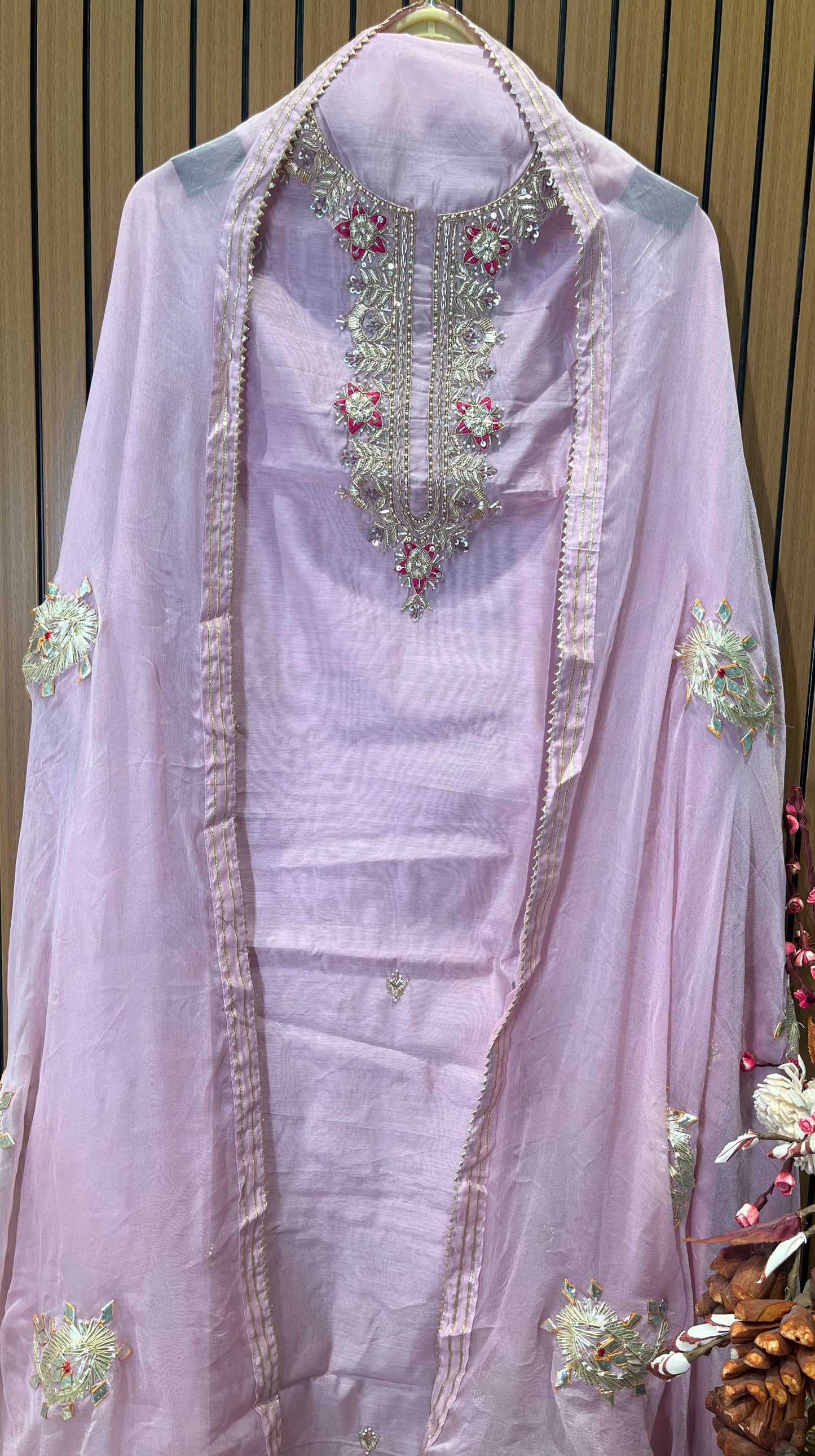 Elegance with this luxurious unstitched suit fabric set