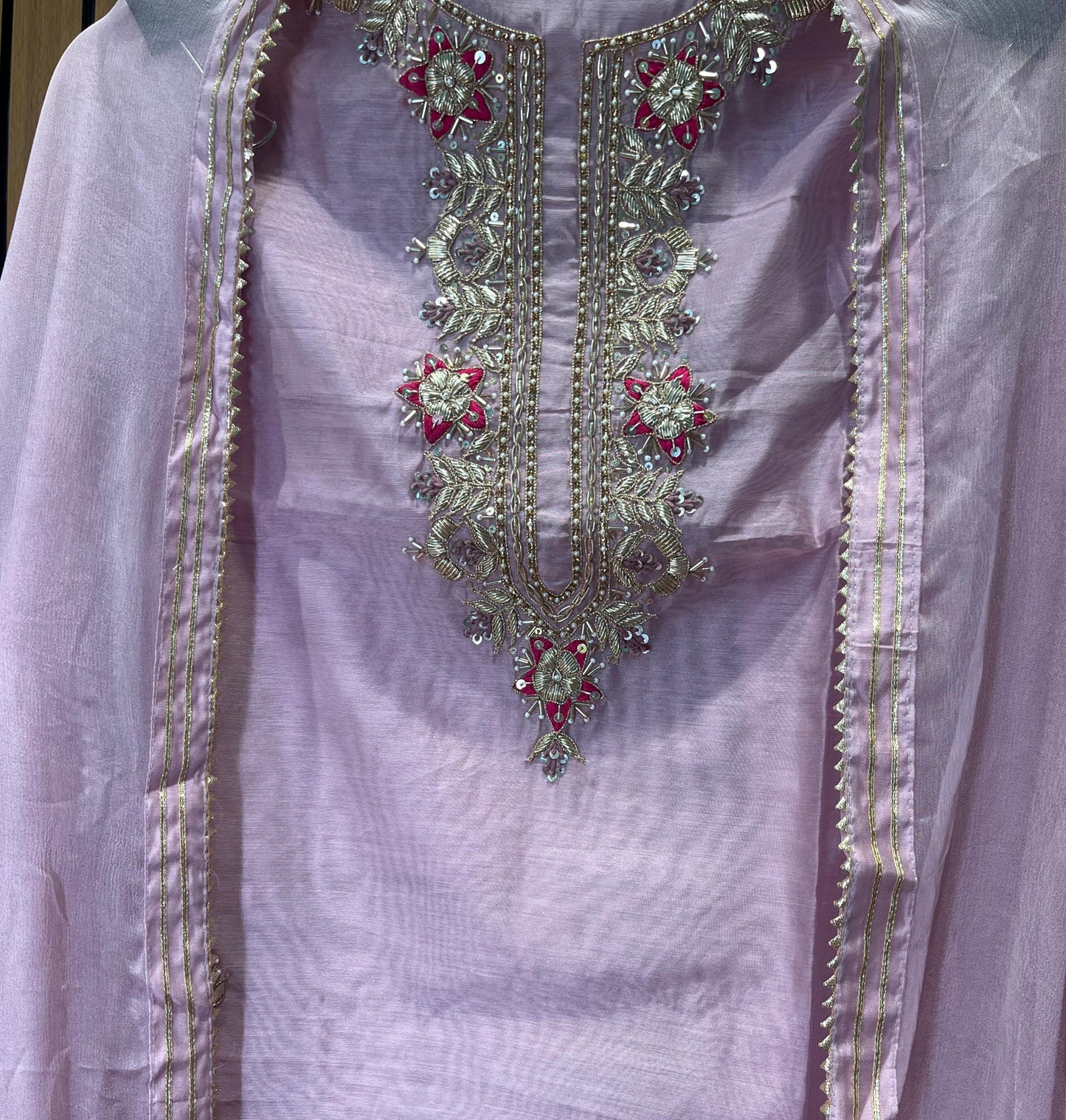 Elegance with this luxurious unstitched suit fabric set