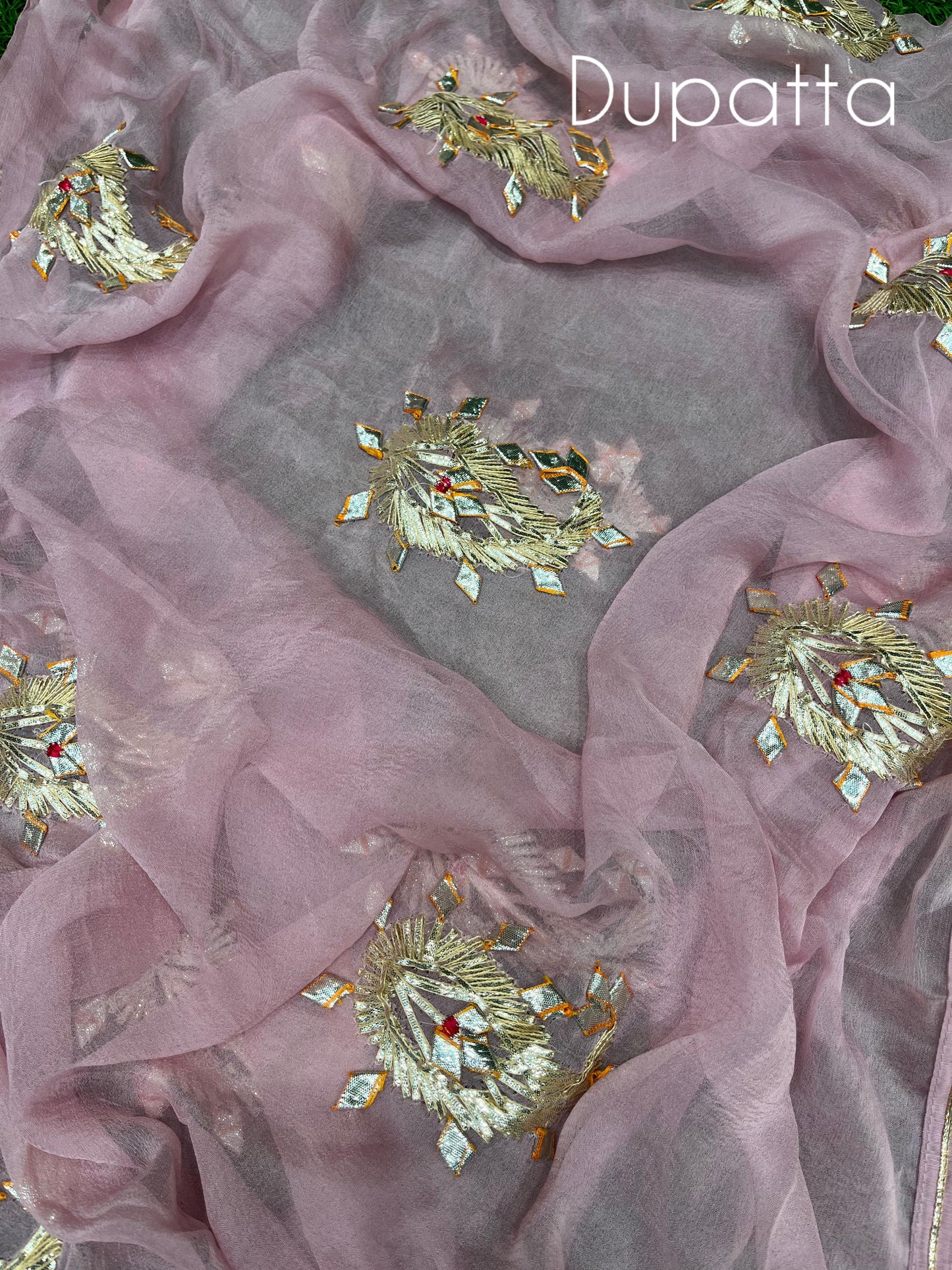 Elegance with this luxurious unstitched suit fabric set