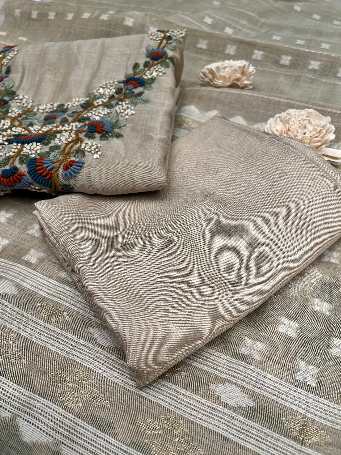 Elevate your ethnic wardrobe with this premium unstitched suit