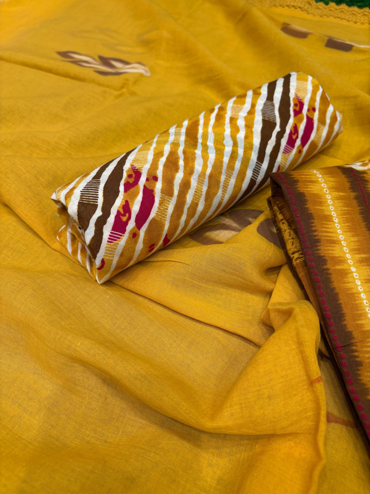 Modern twist to your wardrobe with our unstitched pure cotton suit fabric