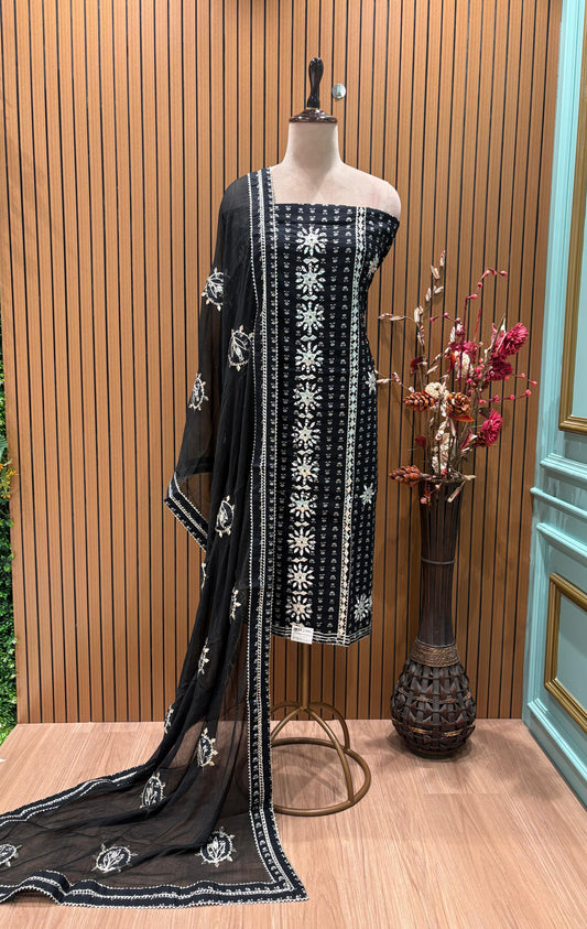 Make a graceful statement with our unstitched pure cotton suit