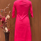 Suit set is a graceful expression of simplicity and charm