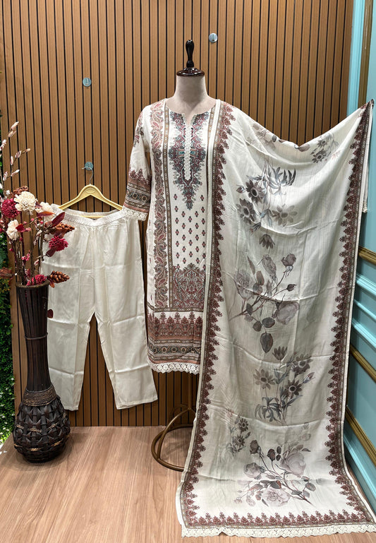 Pure cotton kurta with traditional print and lace detailing