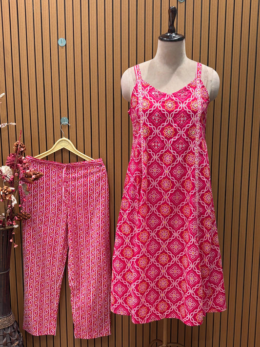 Trendy cotton kurti with pant set featuring bandhej print, mirror