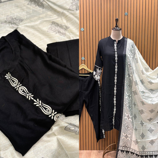 Make a powerful statement with this classic black kurta set