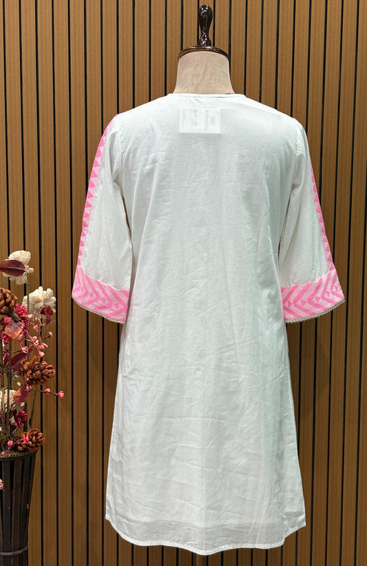 Elevate your summer style with this elegant white cotton cord-set