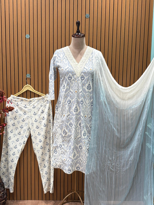 Grace your look with this soft pastel kurti  set