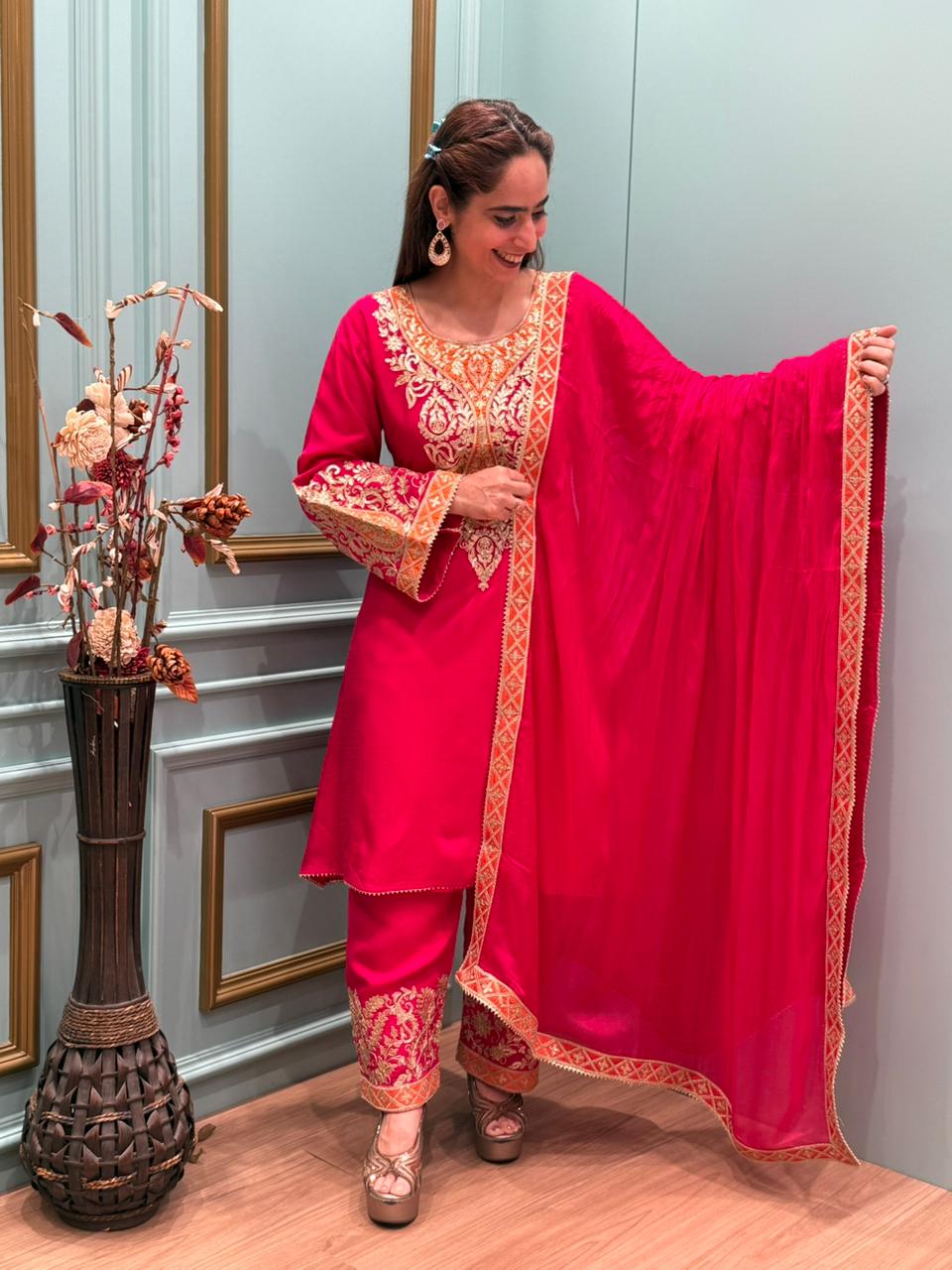 Radiate festive charm in our raw silk kurti set