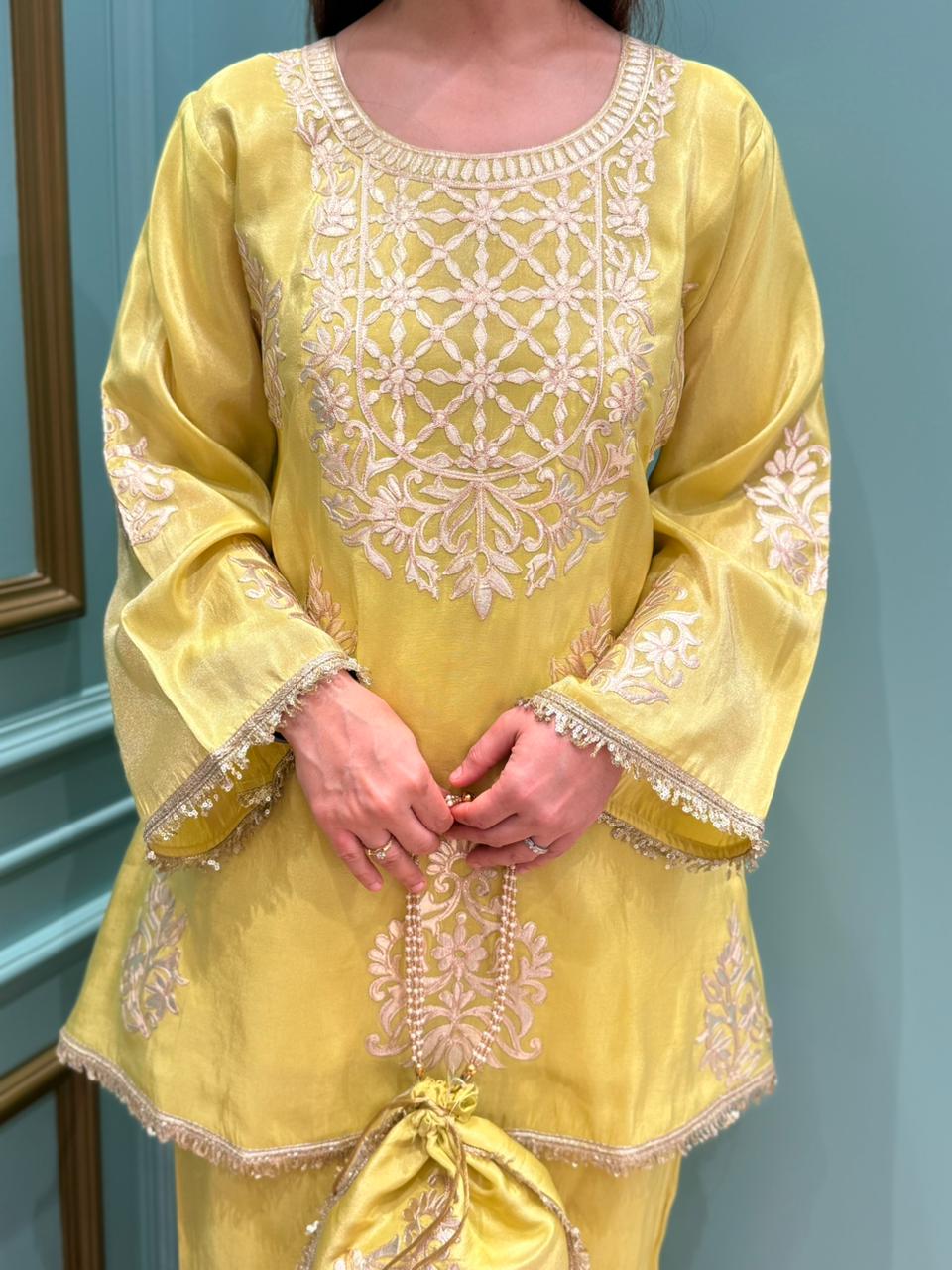Drape yourself in elegance with our luxe tissue shimmer cord-sets