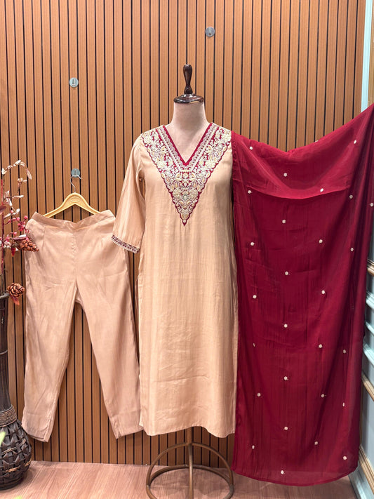 Chinon embroidered kurti with collared neckline