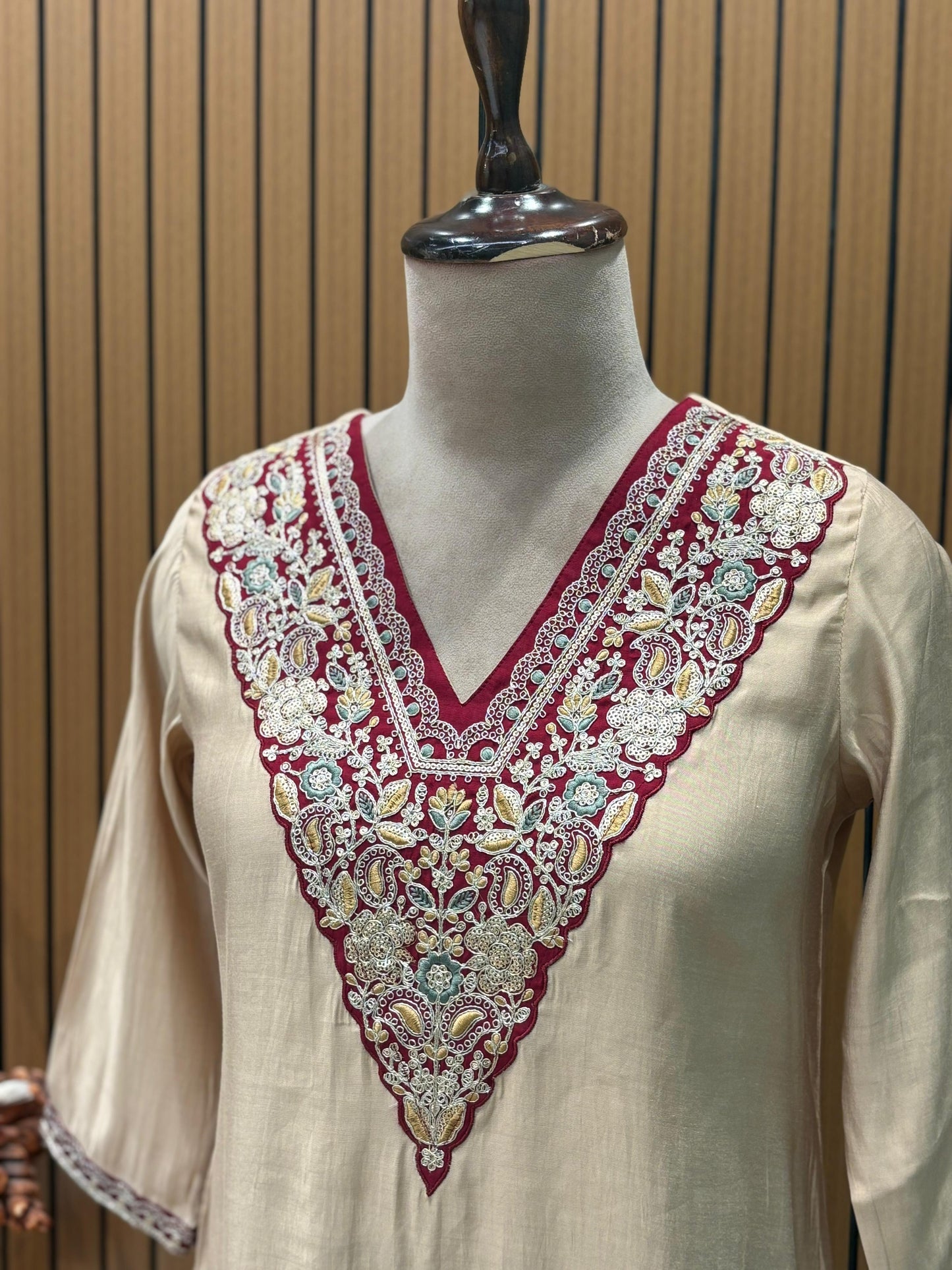 Chinon embroidered kurti with collared neckline