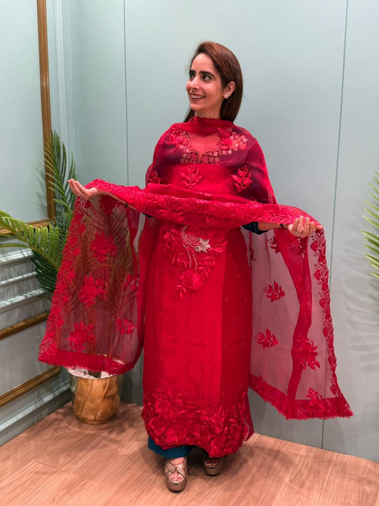 Unstitched suit collection in organza shimmer fabric