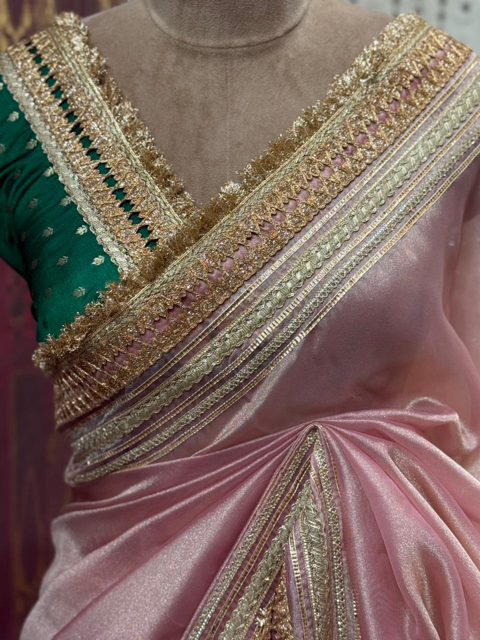 Beautiful running saree comes in premium shimmer organza,