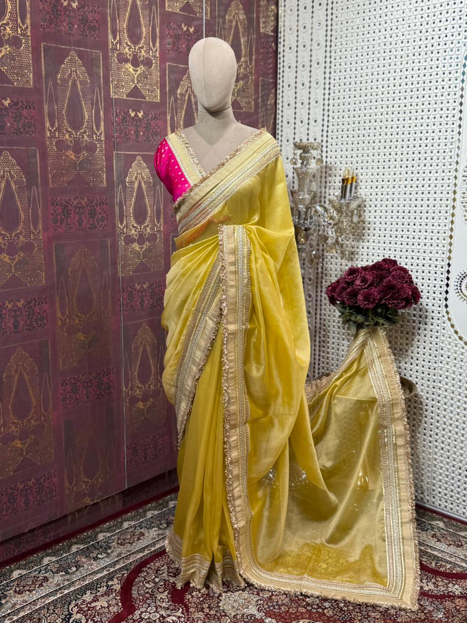 Beautiful running saree comes in premium shimmer organza,