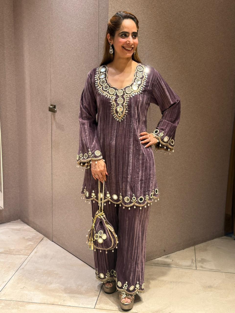 Luxury crush velvet cord-set