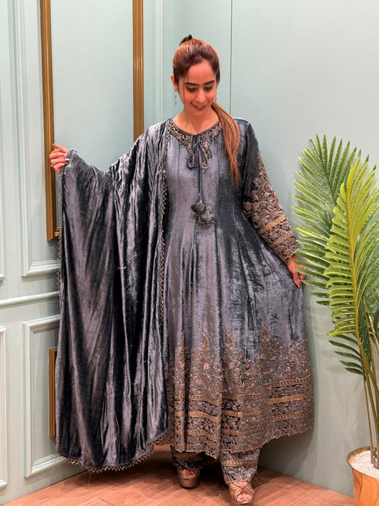 Pure elegance with our luxury velvet long Anarkali