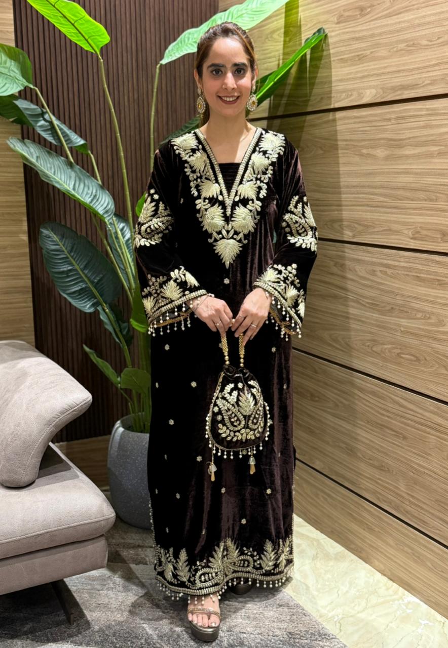 Velvet pheran is crafted to make winter festivities feel roya