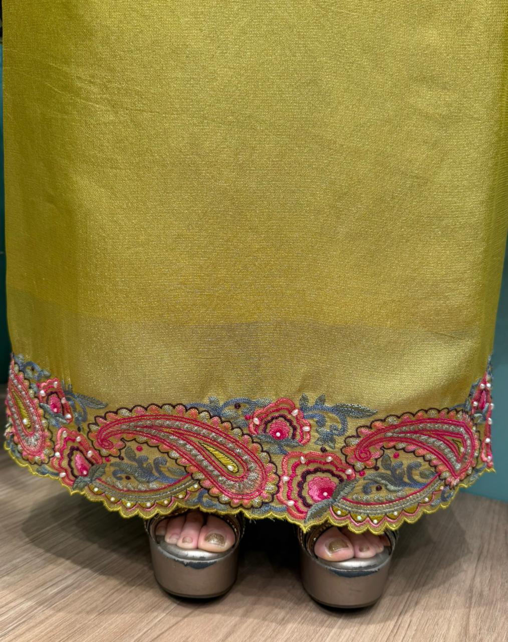 luxurious Burberry shimmer unstitched suit