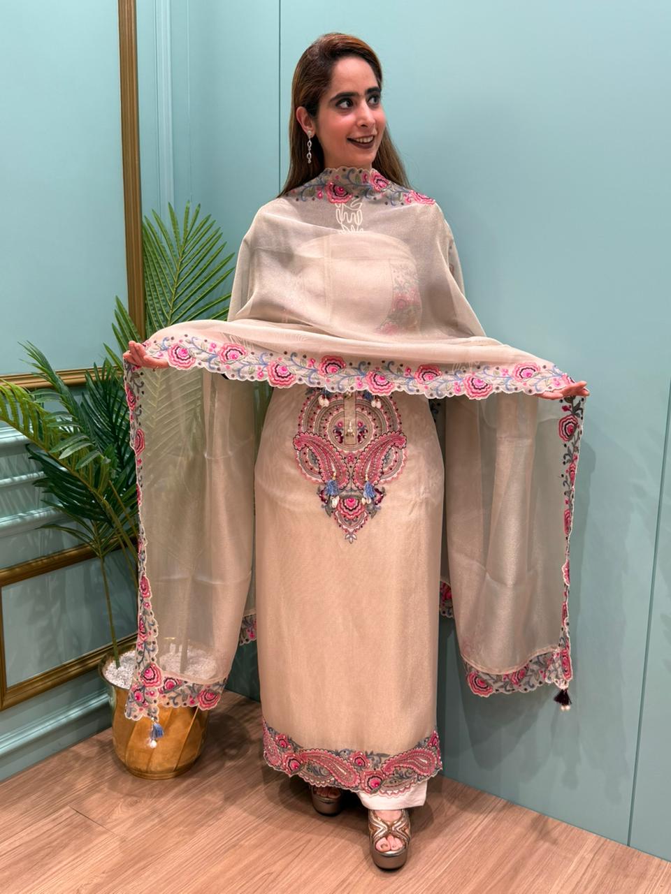 luxurious Burberry shimmer unstitched suit