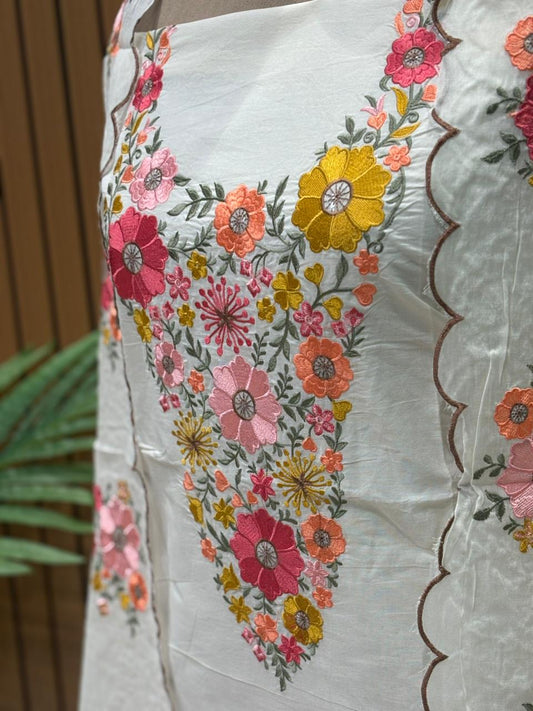 Elegant unstitched suit set is crafted in soft cotton fabric