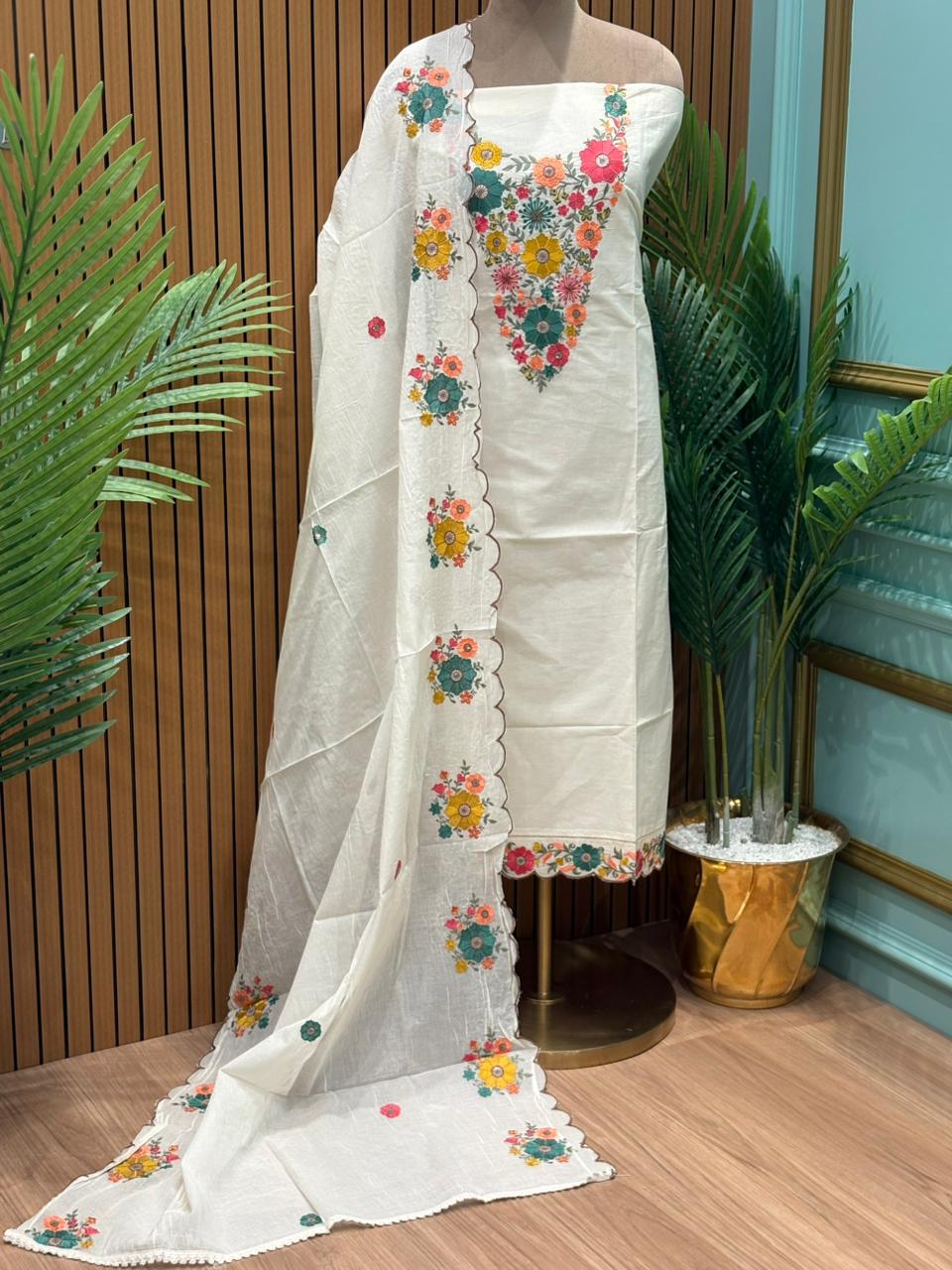 Elegant unstitched suit set is crafted in soft cotton fabric