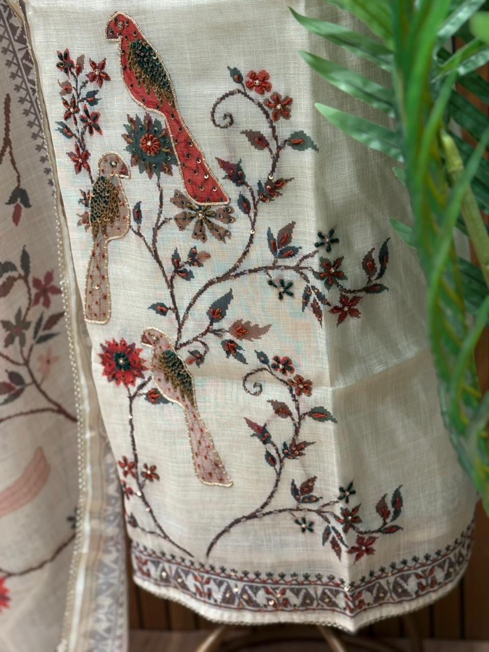 Refined unstitched suit set is crafted in linen shimmer cotton fabric