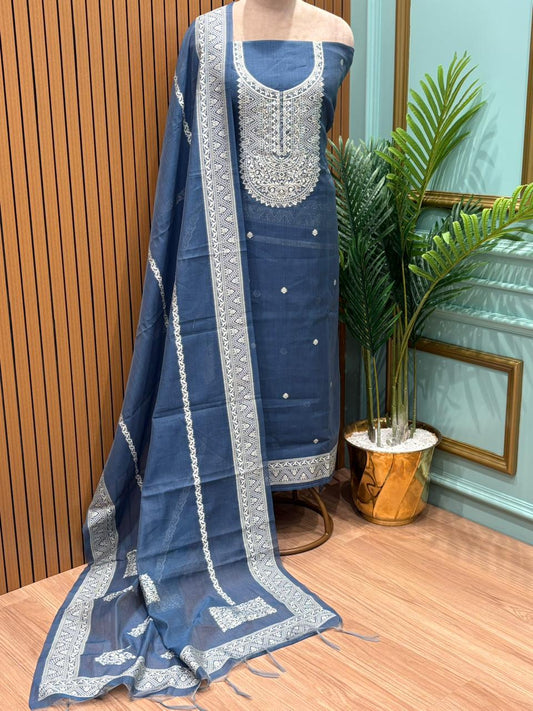 Unstitched suit s Fabric is crafted in soft Jamdani cotton fabric,