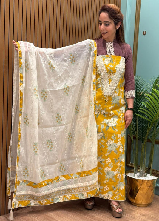 Graceful unstitched cotton suit fabric blends comfort