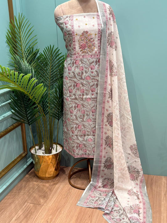 Graceful unstitched suit set is crafted in soft cotton fabric