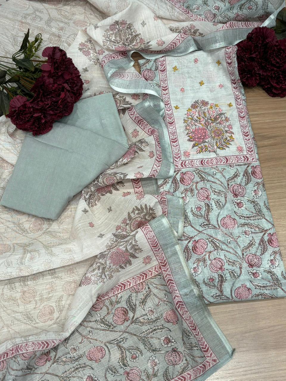 Graceful unstitched suit set is crafted in soft cotton fabric