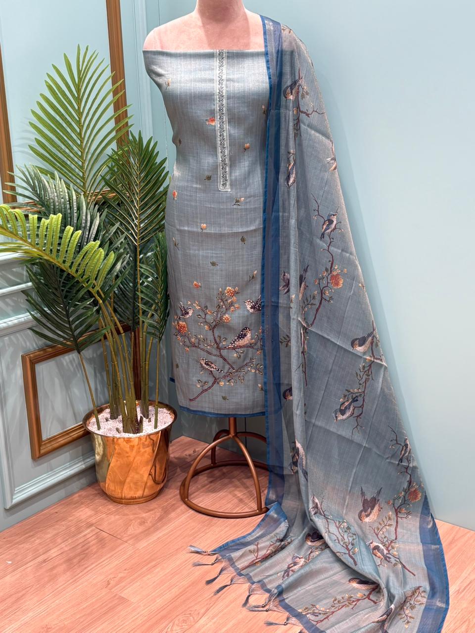 Exquisite unstitched suit is crafted in soft and breathable linen cotton