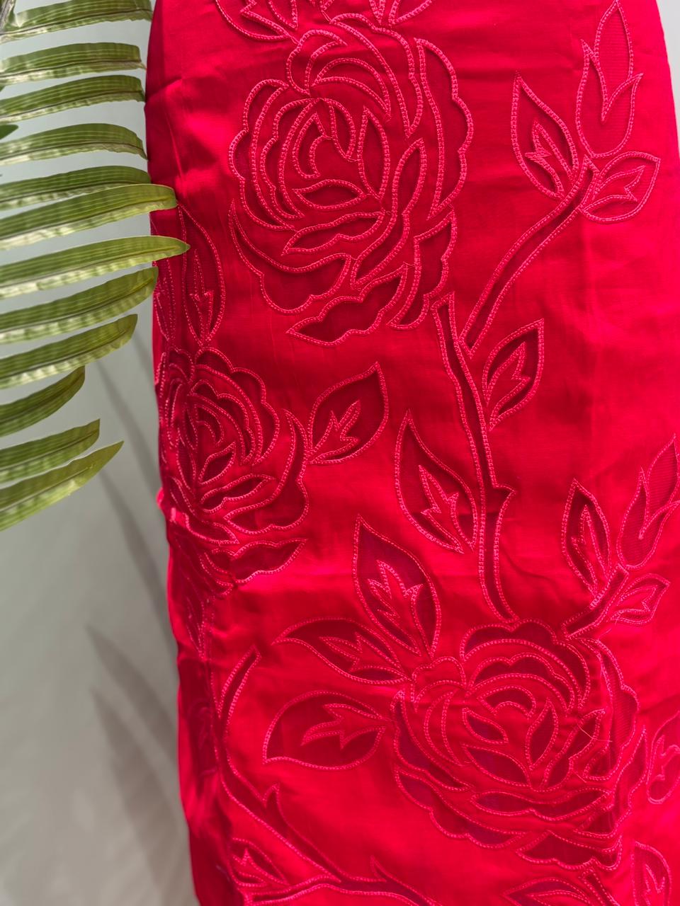 Elegant unstitched suit is crafted in premium muslin cotton