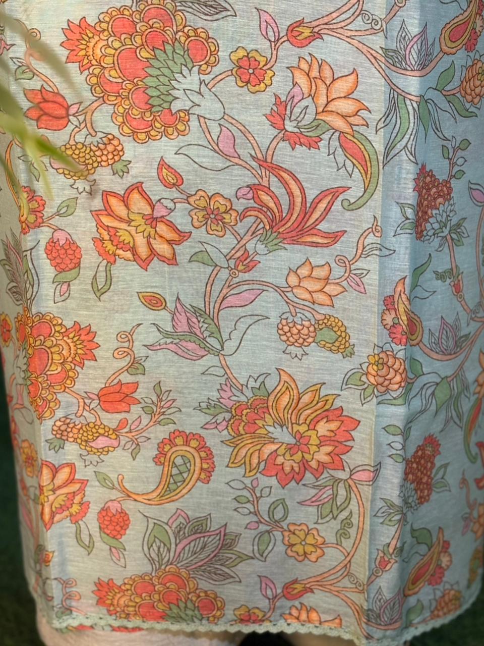 Elevate your everyday elegance with this beautifully designed