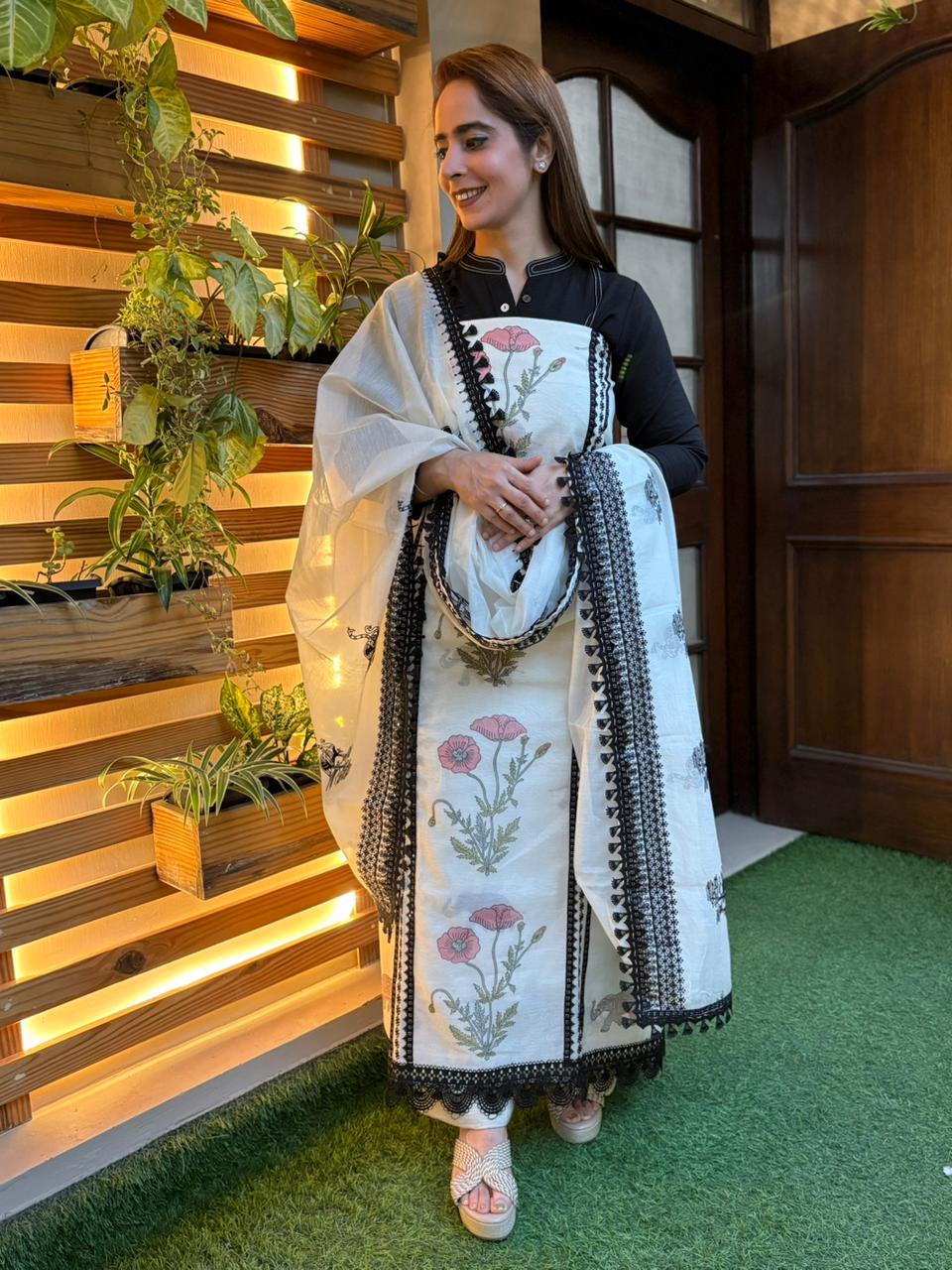 Crafted in soft breathable cotton fabric