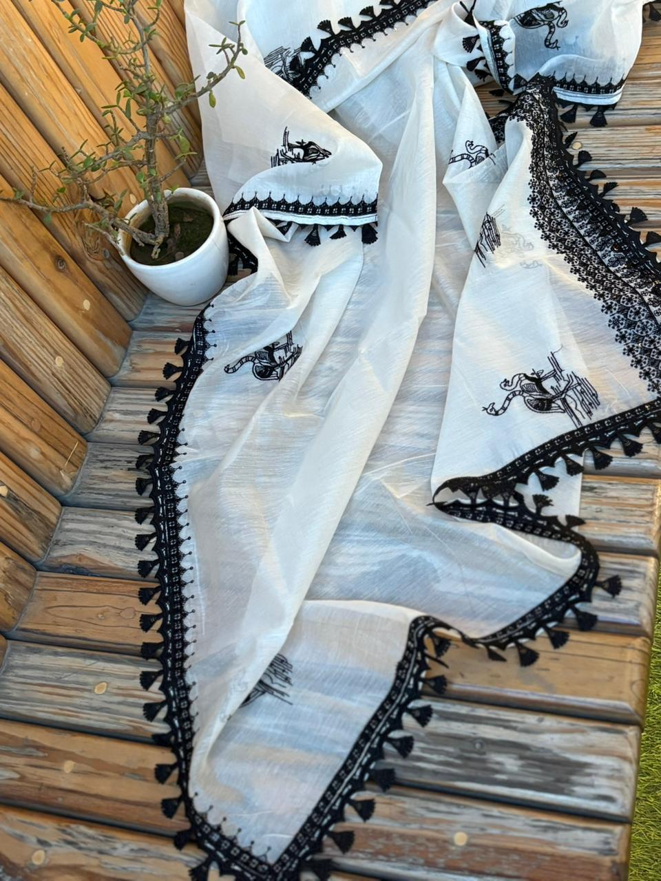 Crafted in soft breathable cotton fabric