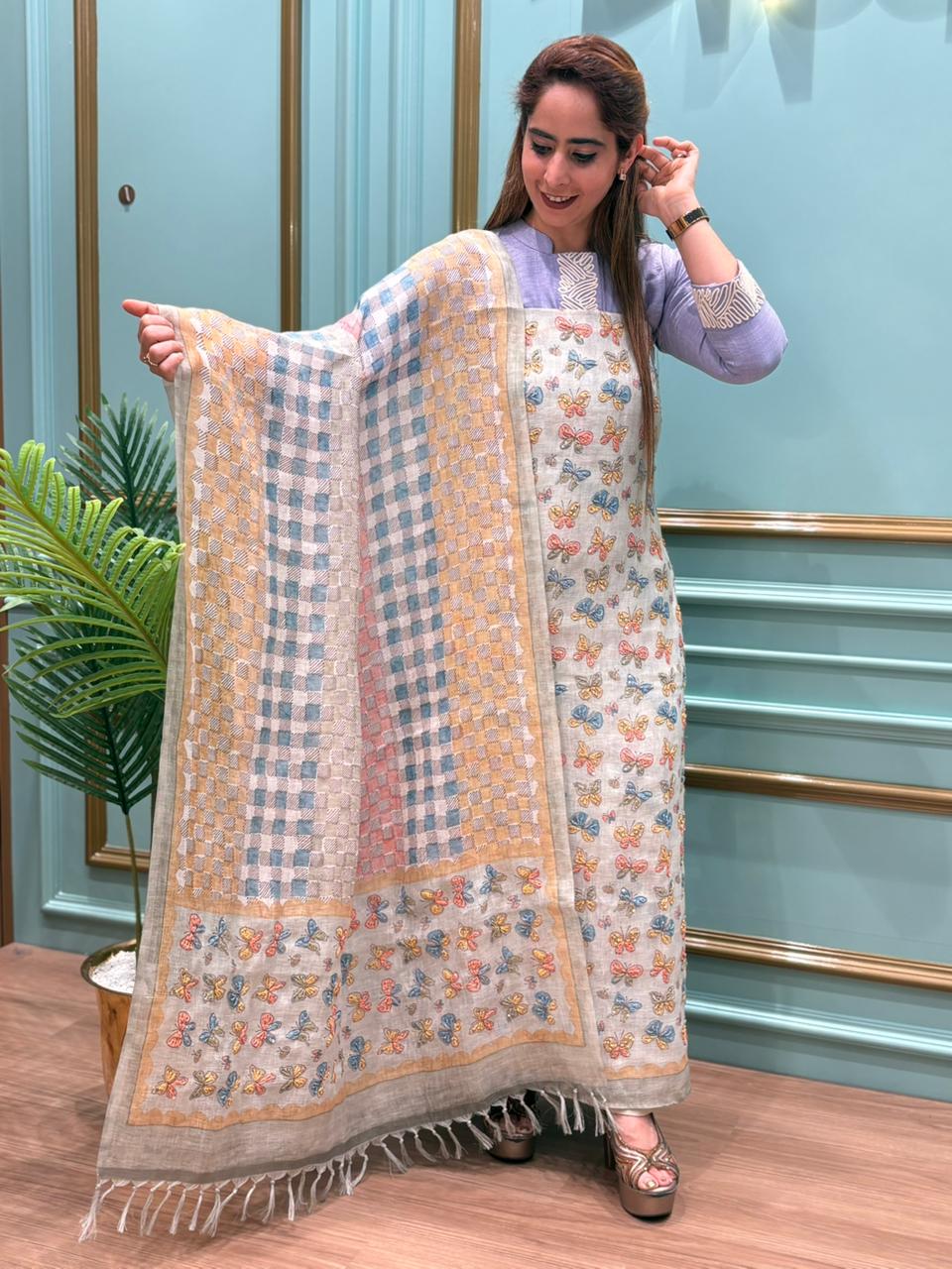 Effortless elegance with this pure linen cotton unstitched suit