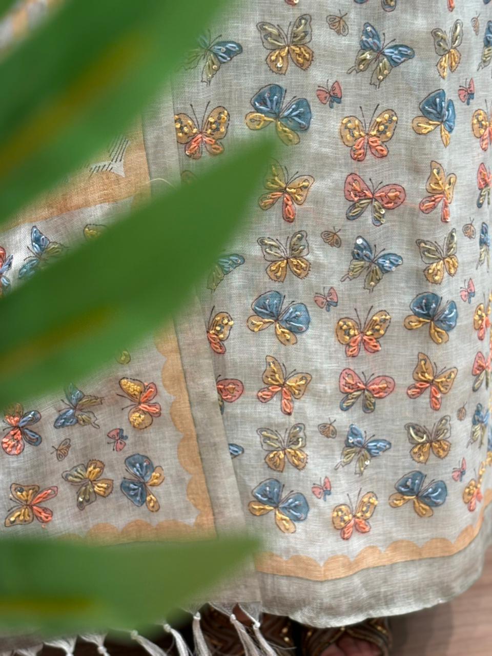 Effortless elegance with this pure linen cotton unstitched suit