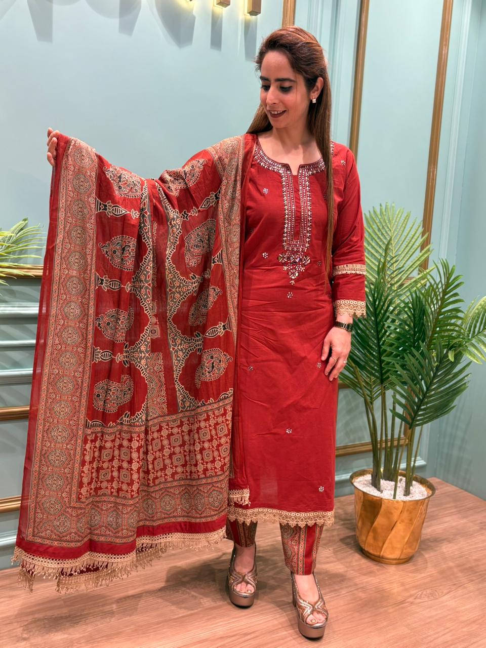 Beautifully designed cotton kurti set