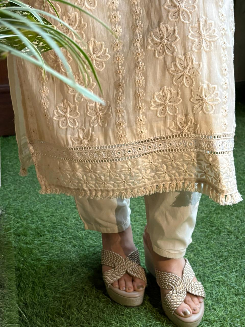 Grace meets comfort in this beautifully crafted cotton