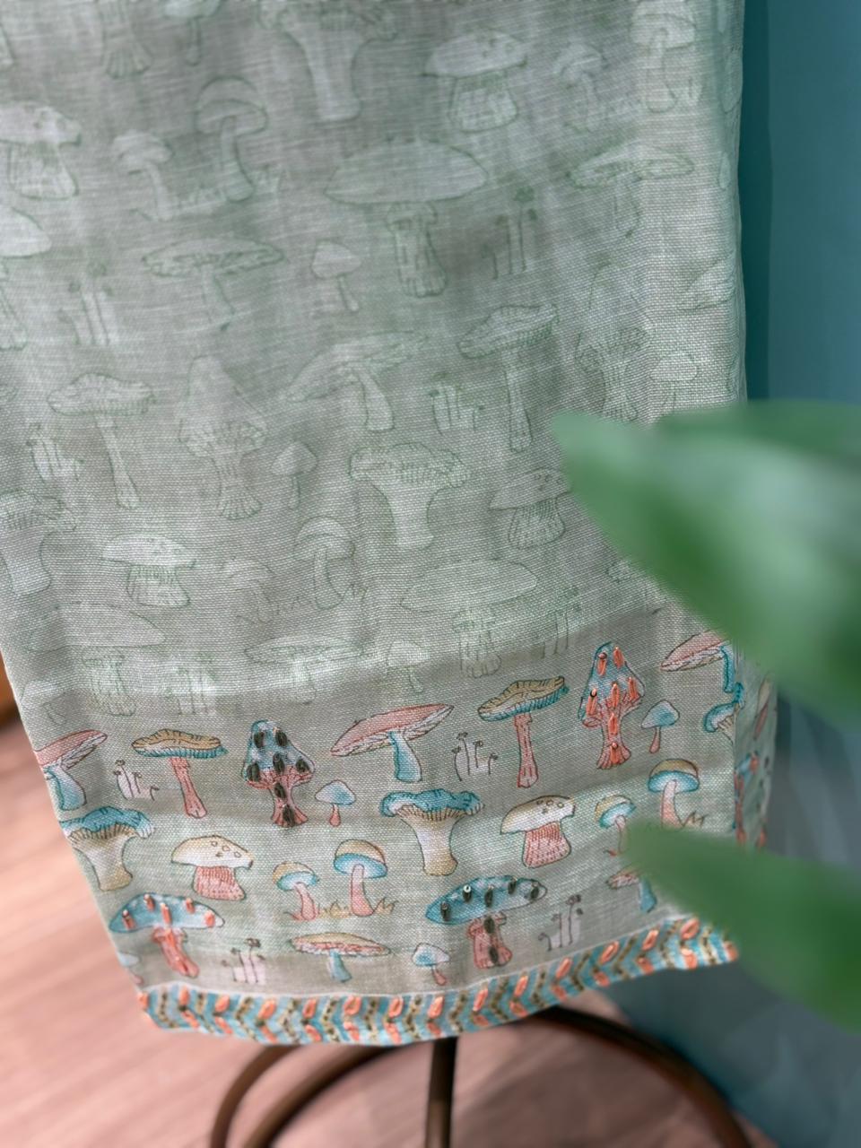 Elegant unstitched suit crafted in pure linen cotton fabric