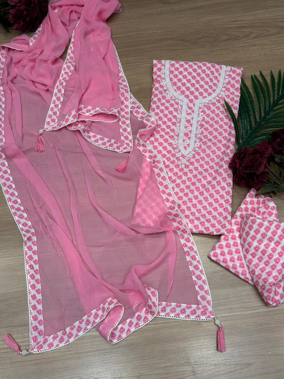 Beautiful unstitched cotton suit set designed for comfort
