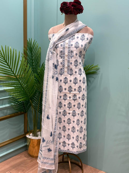 Step into effortless elegance with this beautiful unstitched