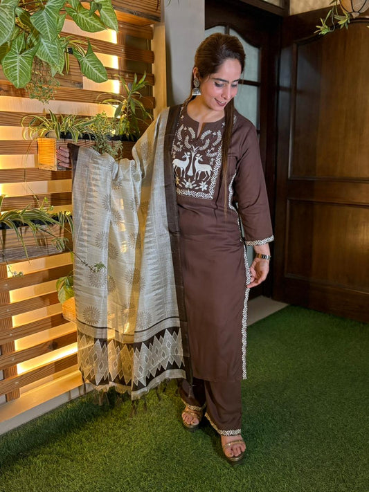 Timeless kurti set designed for effortless elegance