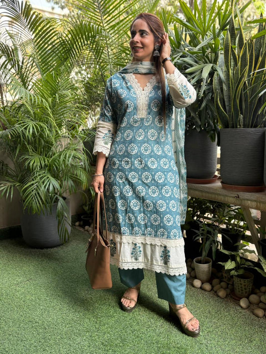 Designed kurti set that blends comfort with timeless ethnic charm.