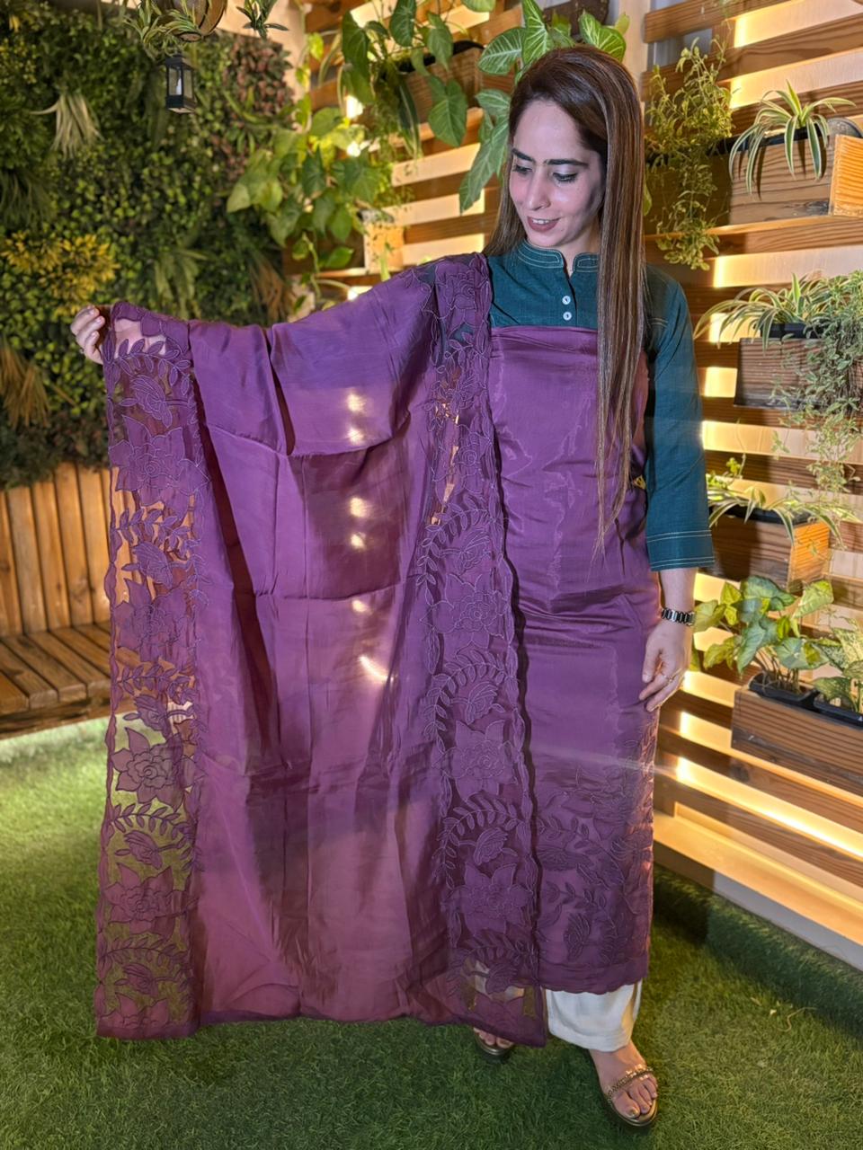 Crafted unstitched suit in soft muslin cotton fabric