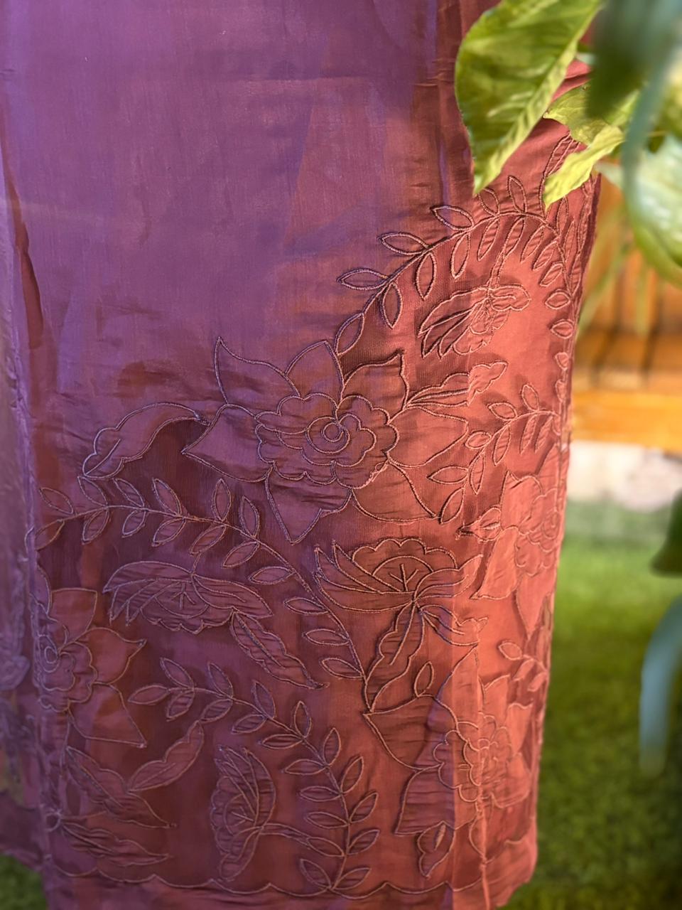 Crafted unstitched suit in soft muslin cotton fabric