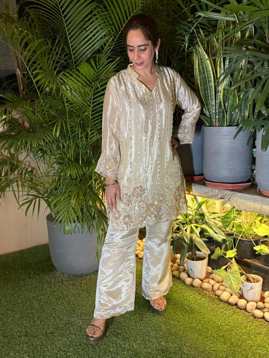 Stunning cord set crafted in luxurious tissue shimmer fabric